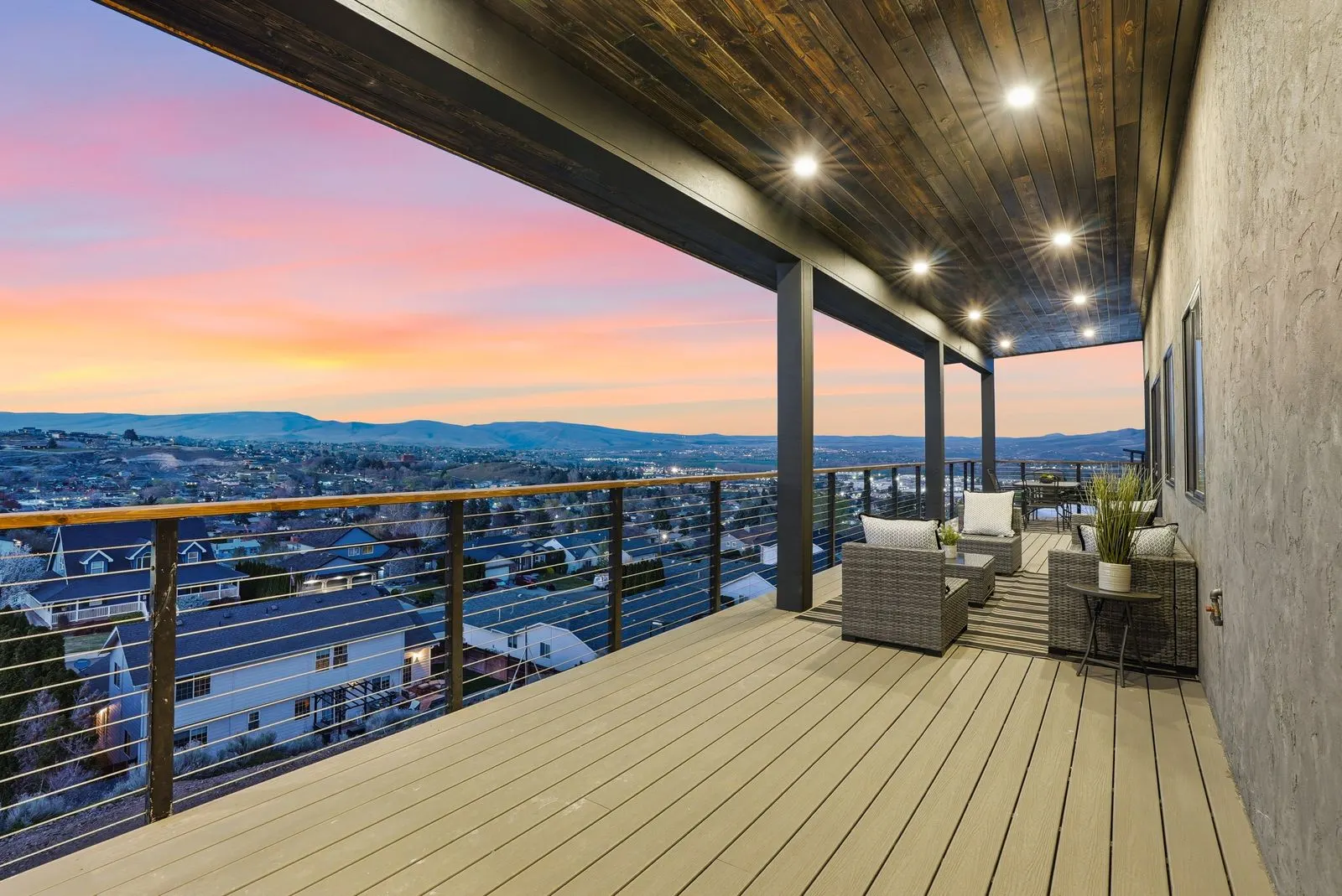 480 SF resort-style terrace at twilight overlooking the Yakima Valley